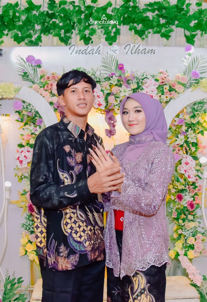 Ilham Dan Indah