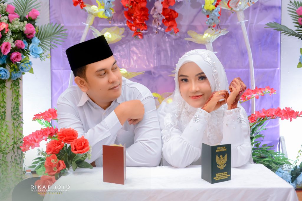 Lia Dan Ikmal