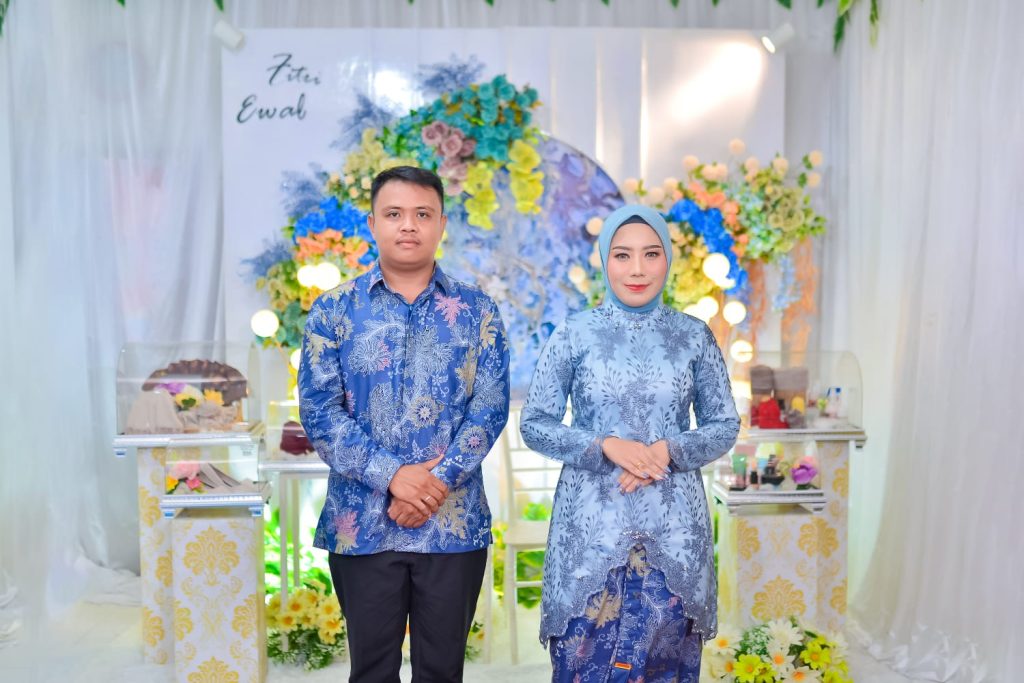 Fitri Dan Ewal